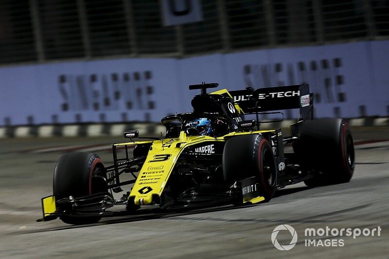 Daniel Ricciardo, Renault F1 Team R.S.19