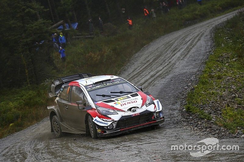 Rally GB WRC: Tanak extends lead as Evans dominates