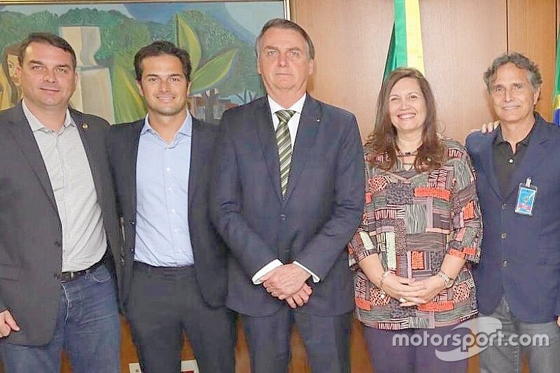 Nelsinho Piquet detalha conversa com Bolsonaro e plano para trazer F-E a Copacabana