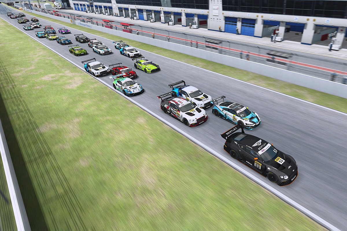 Lohner and Wisniewski victories kickstart ADAC GT Masters Esports Championship
