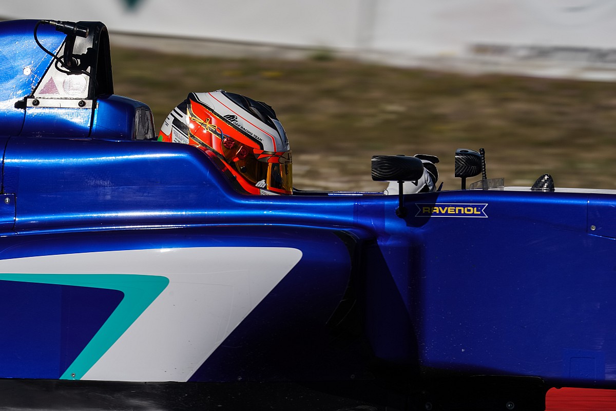Rafa Câmara volta a impressionar em novo teste coletivo da F4 Italiana