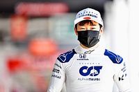 Red Bull quiere que Tsunoda se mude a Italia