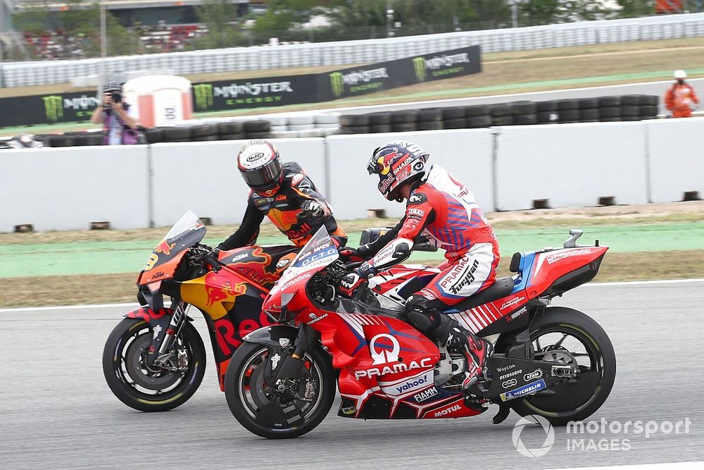 Miguel Oliveira, Red Bull KTM Factory Racing, Johann Zarco, Pramac Racing MotoGP