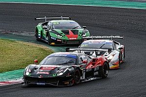 GT Italiano: la Ferrari-Easy Race vince una pazza Gara 2 a Misano