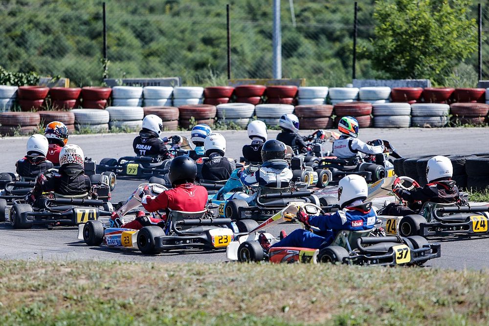 Karting heyecanı İzmir'e taşınıyor
