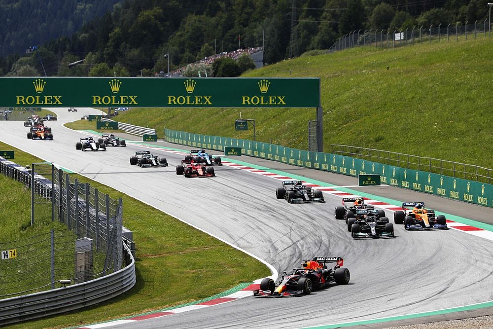 FIA puts increased use of technical directives down to fierce F1 title battle