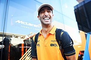 Horner adviseert Alpine: "Ik zou Ricciardo nieuwe kans geven"