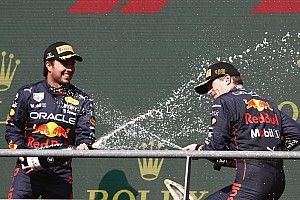 Horner: “Een van de beste prestaties van Red Bull in F1 ooit”