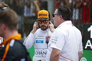 Алонсо получит возможность протестировать машину McLaren для нового сезона Ф1
