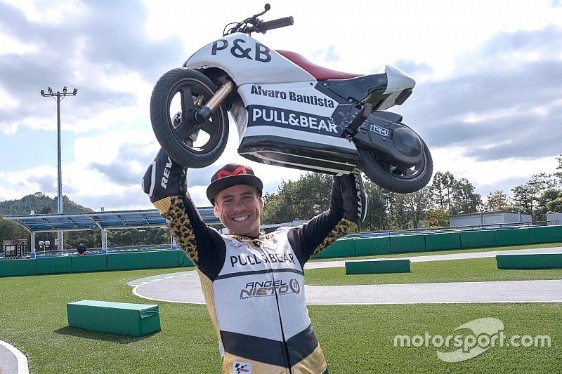 Mini-Moto-Rennen: Alvaro Bautista, Angel Nieto Team