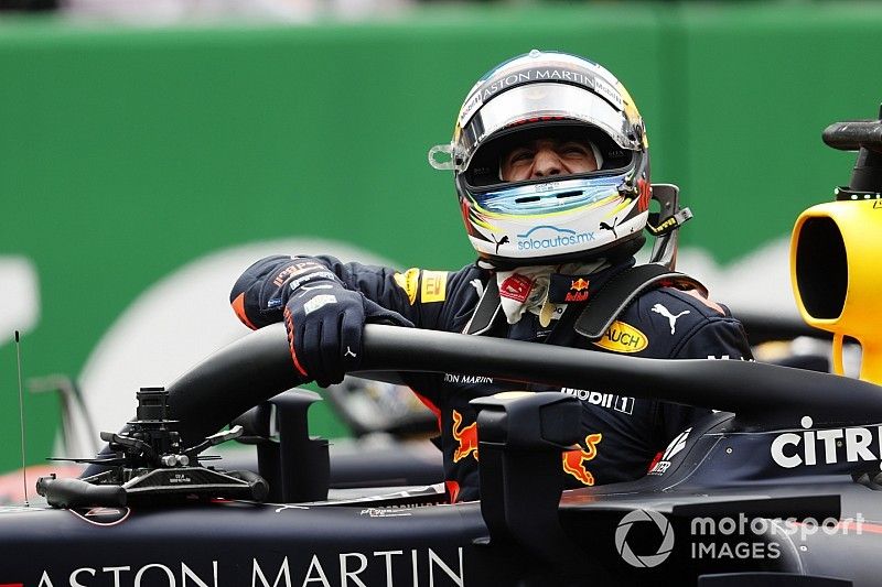 La vuelta de la pole de Ricciardo "salió de la nada", dice Horner