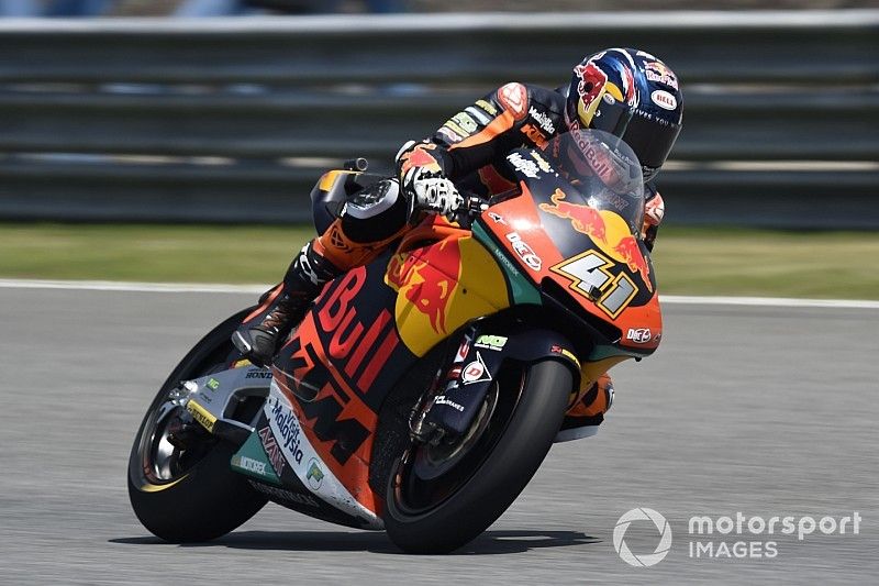 Moto2, Phillip Island, Libere 2: Binder mette davanti la KTM, Bagnaia quarto