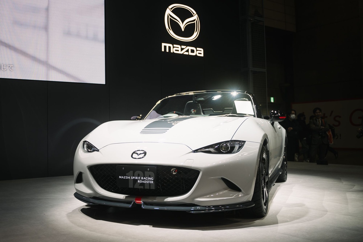 スピリット・オブ・ロードスター レースの知見を公道に。マツダ・スピリット・レーシング仕様の