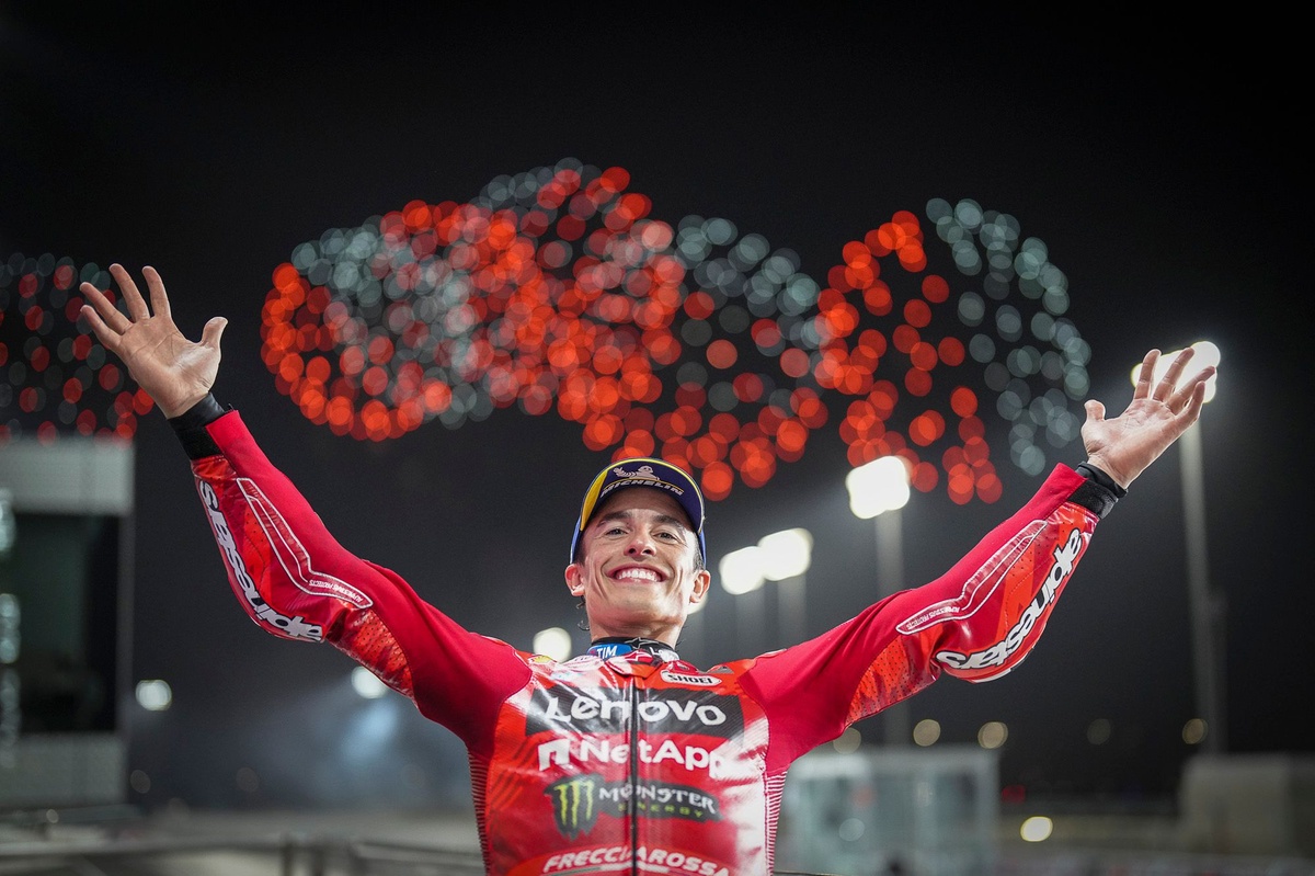 https://cdn-1.motorsport.com/images/amp/6AEWrZE6/s6/marc-marquez-ducati-team.jpg