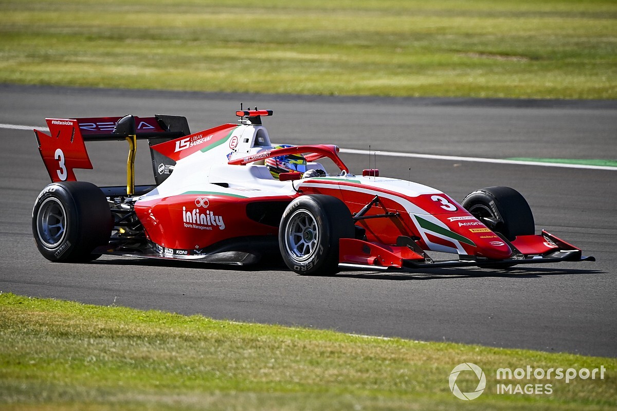 F3, Silverstone: Sargeant firma la pole. Piastri, giornata nera