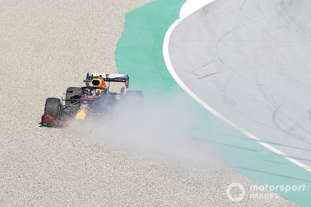 Red Bull : "Nous devons être patients avec Albon"