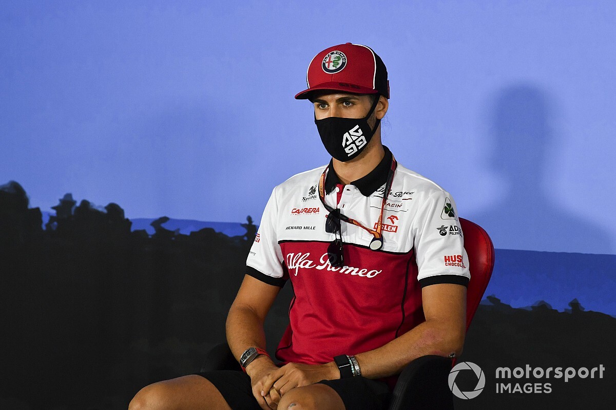 Giovinazzi: Sok Ferrari-akadémista van az F2-ben, de csak magamra koncentrálok…