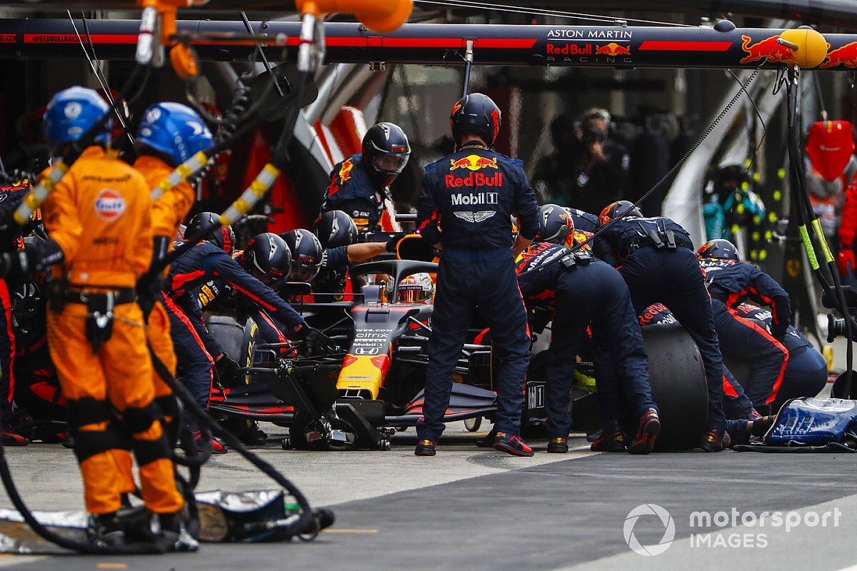 Red Bull, Imola'da yine en hızlı pit stopu yaptı