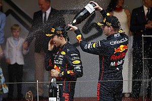 Verstappen: "Es un gran resultado para Pérez"