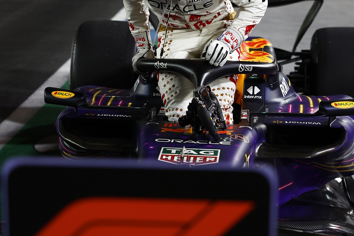 Discover how LEGO® Technic™ can reveal the secrets behind F1 engineering