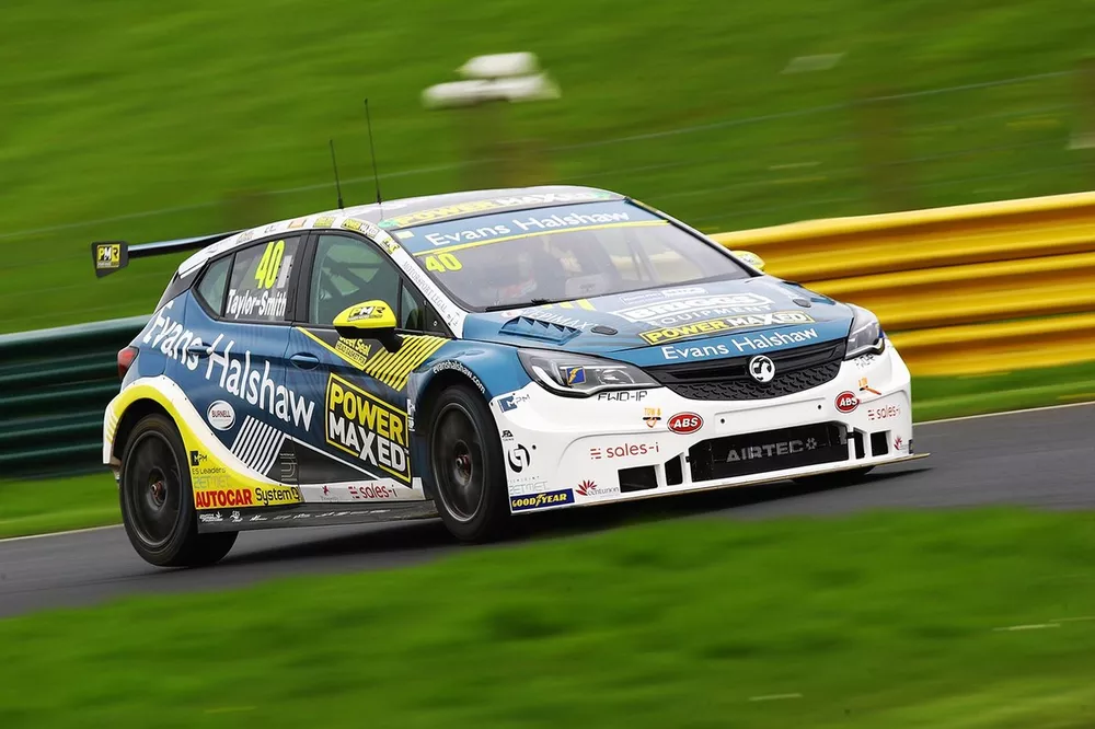 Aron Taylor-Smith, Power Maxed Vauxhall