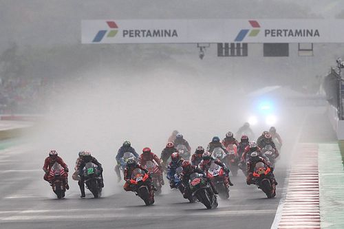 Reorganización en MotoGP: Arroyo deja la dirección general de Dorna