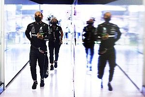 F1: Hakkinen acredita que "irritado" Hamilton pode considerar saída da Mercedes