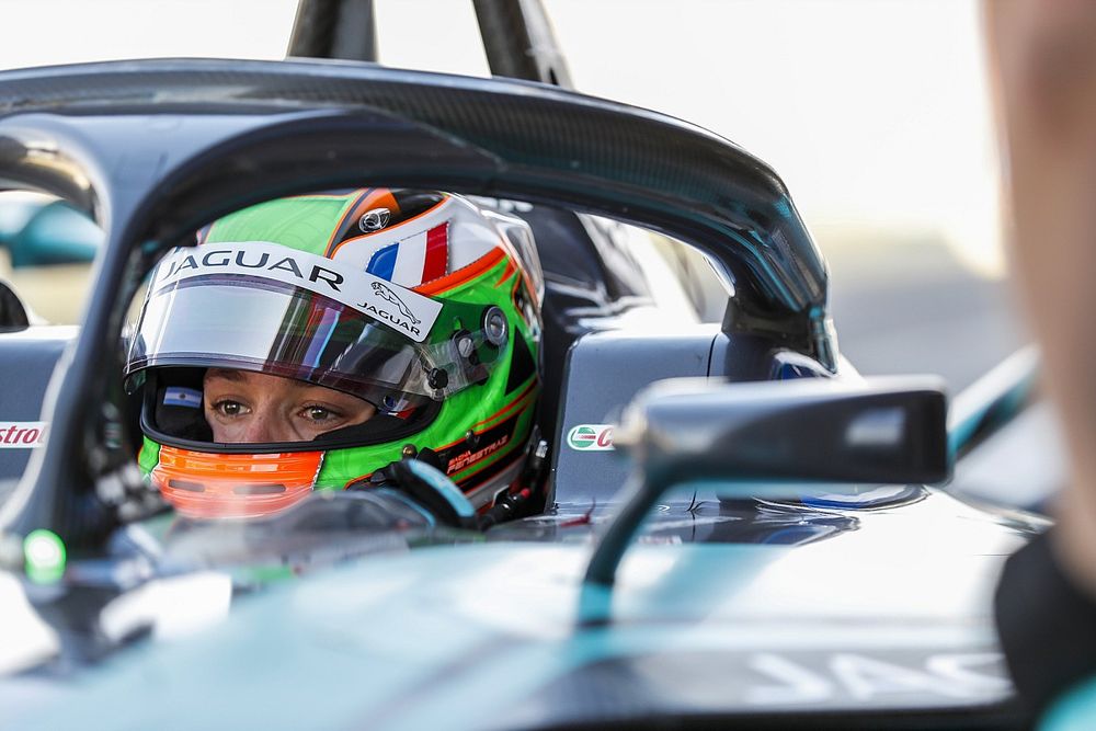 Sacha Fenestraz, Rookie Test Driver for Panasonic Jaguar Racing, Jaguar I-Type 4 