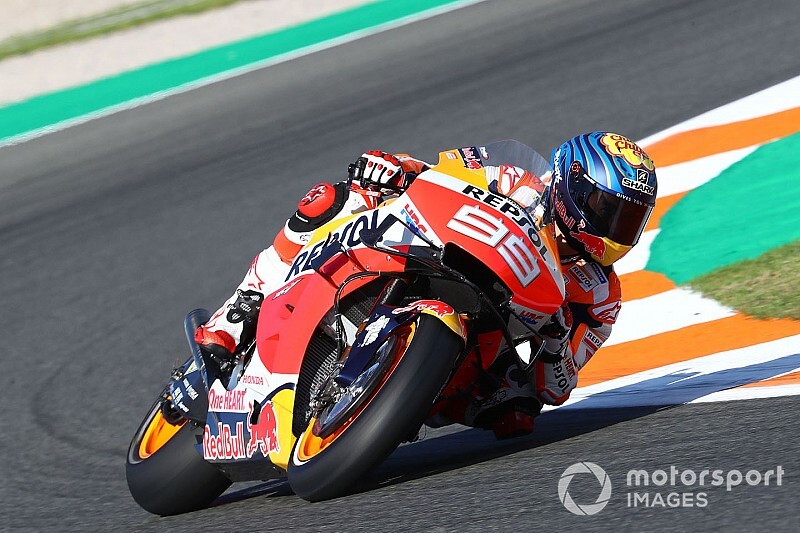 Lorenzo: “Non penso al pericolo, ma solo ad andare veloce”