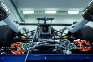 Lamborghini, primi test al banco per la Hypercar V12 Squadra Corse
