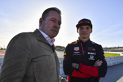Jos Verstappen: "Bu yıl yarış olmaması imkansız"