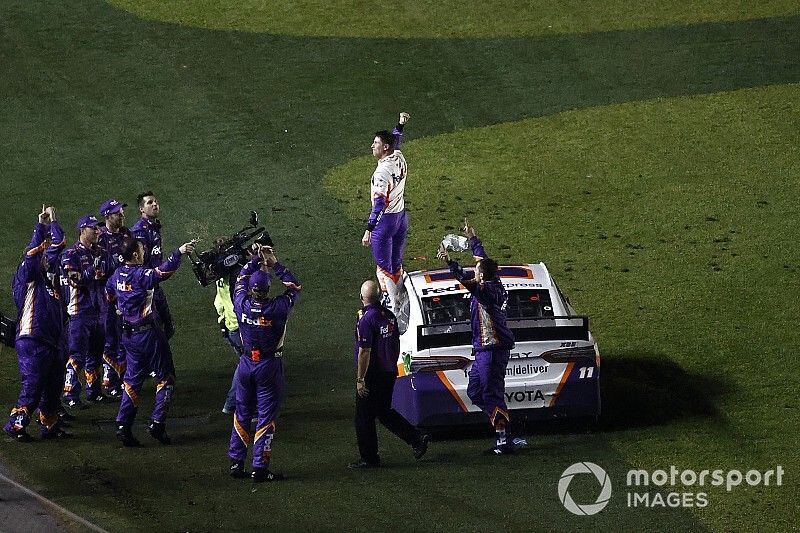 Dale Jr. defends Hamlin, compares it to Waltrip ‘01 celebration