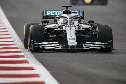 Mexican GP: Hamilton leads Leclerc by 0.1s in FP1