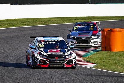 Suzuka WTCR: Guerrieri wins opener, Priaulx left fuming
