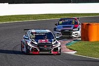 Suzuka WTCR: Guerrieri wins opener, Priaulx left fuming