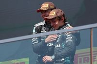 OFICIAL: Mercedes seguir&aacute; con Russell y Antonelli en la F1 2026