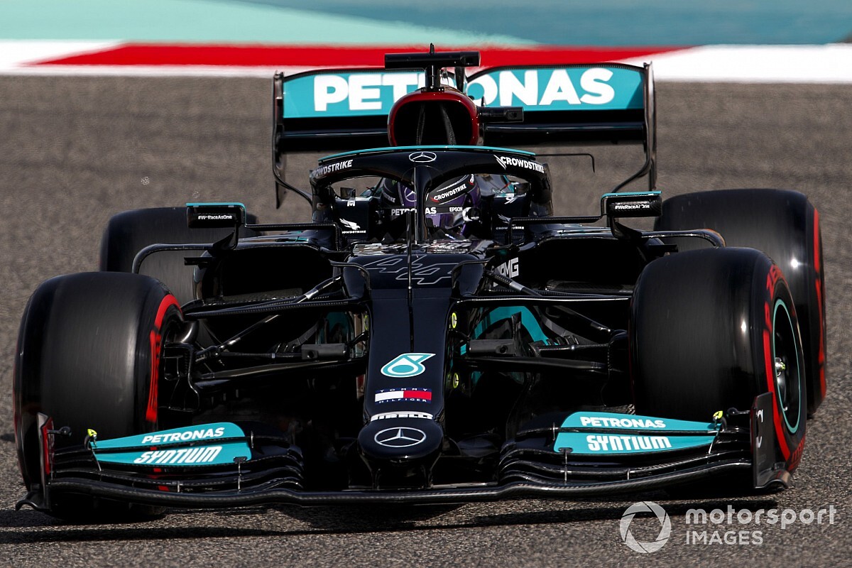 Wolff: Mercedes heeft meer last van veranderde regels dan Red Bull