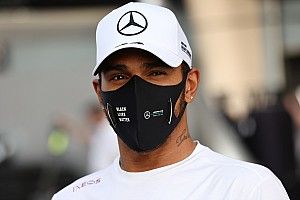 Hamilton vuelve en Abu Dhabi tras dar negativo por COVID-19