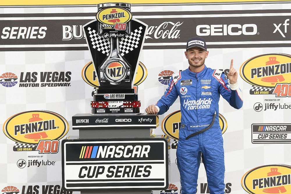 Larson secures first NASCAR Cup win since return in Las Vegas