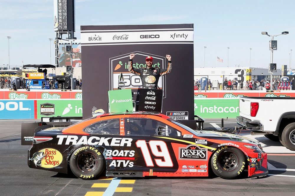 Race winner Martin Truex Jr., Joe Gibbs Racing, Toyota Camry