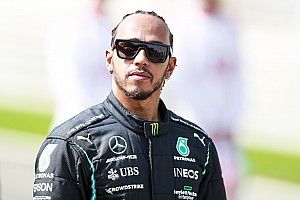 Hamilton langer in F1? "Ik loop niet weg als het moeilijk wordt"