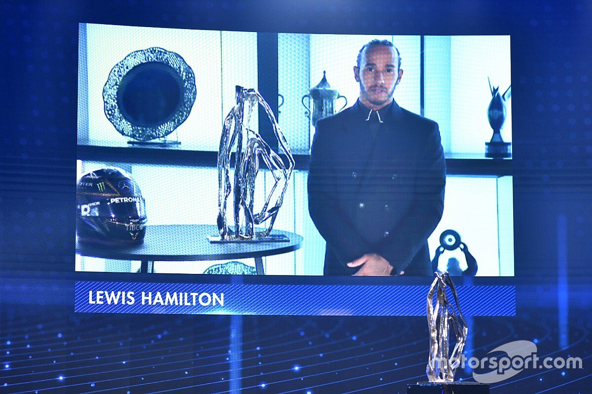Lewis Hamilton nyerte a BBC Sport Év Személyisége díjat!