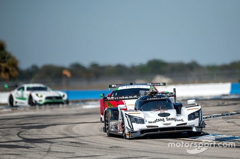 12h Sebring: Die Startaufstellung in Bildern