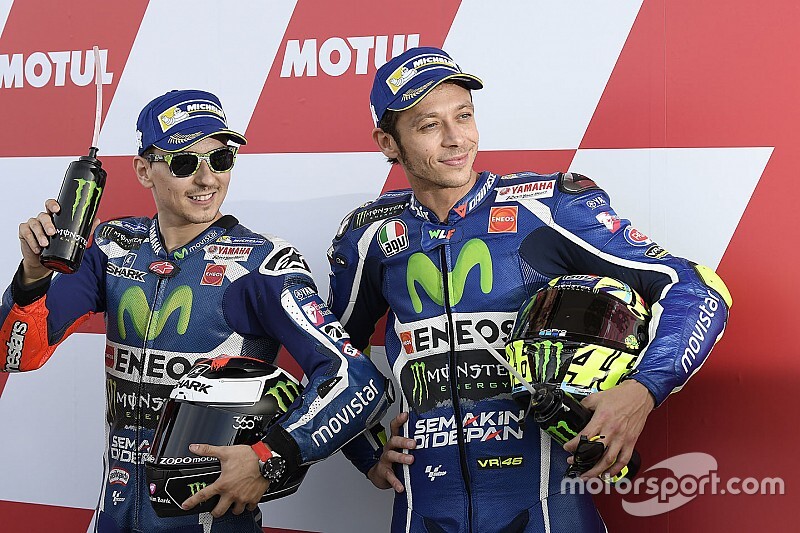 Lorenzo puede ayudar a Rossi a seguir hasta los 43