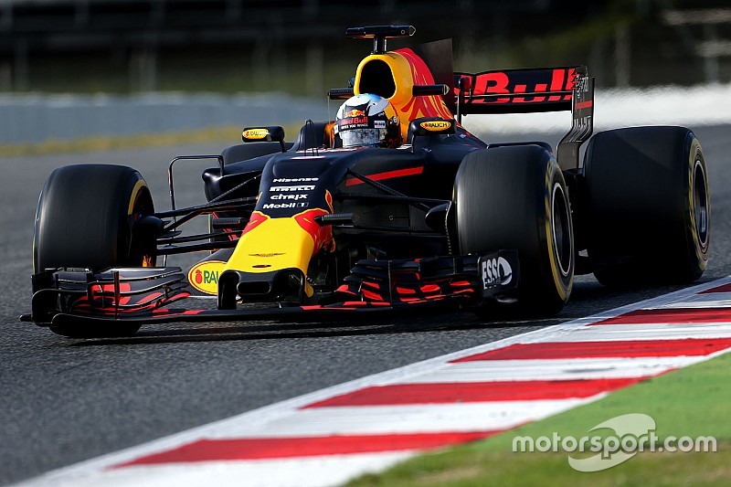 Ricciardo: "Il nostro gap dalla Mercedes è meno di mezzo secondo"