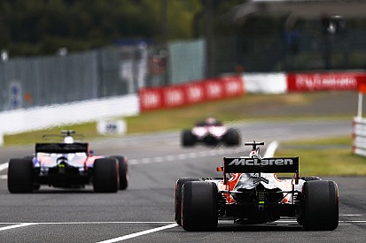 Combustion d'huile : McLaren veut que la FIA aille plus loin en 2018