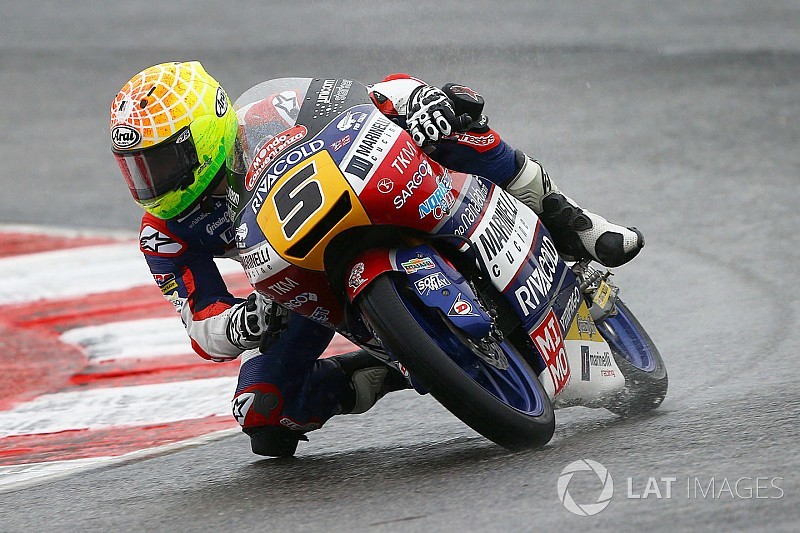 Fenati da una lección en mojado; Mir, 2º