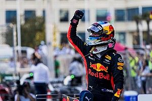 Analysis: How Ricciardo navigated Baku chaos to win from 17th