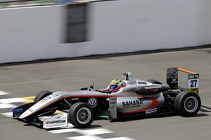 Mick Schumacher a 2. és 3. norisringi F3-as Eb-futamon is nullázott