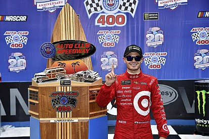 Race-winner Kyle Larson uninjured in car accident leaving track